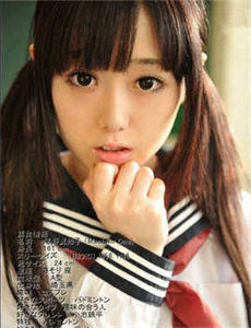 醉酒的女大学生